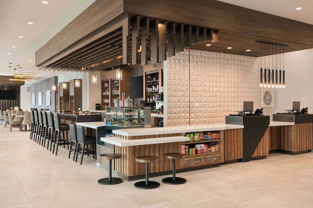 Hyatt Place Fort Worth/TCU 42/50