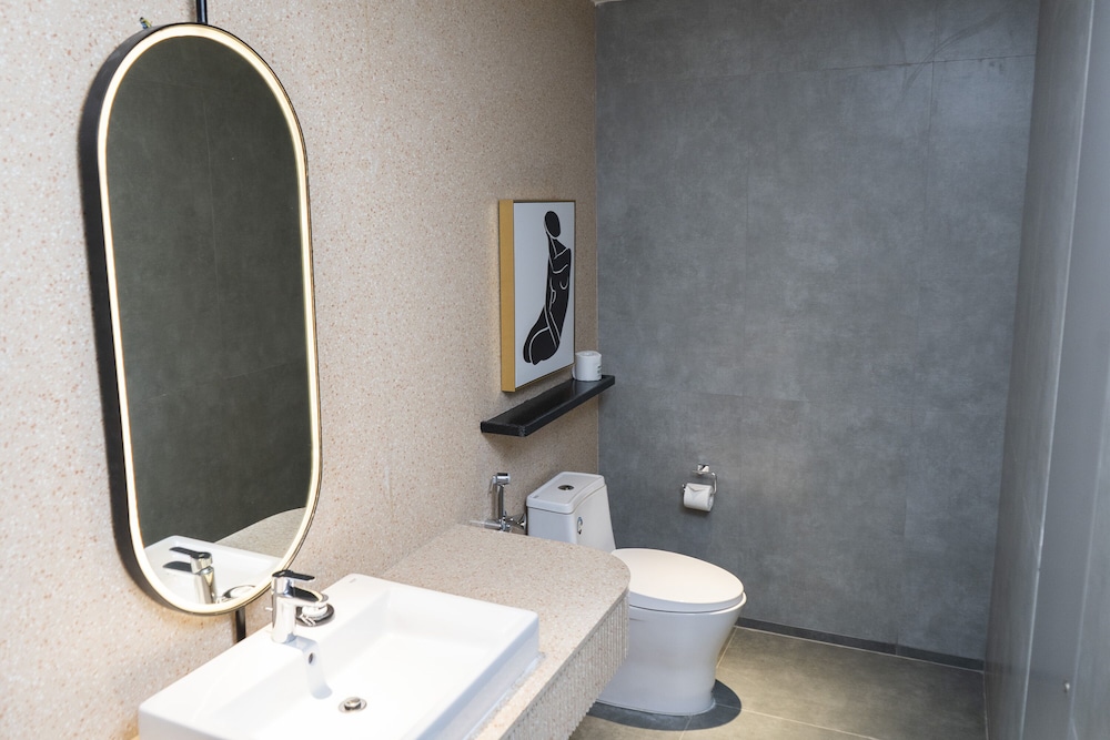 Herloom Hotel and Residence BSD Tangerang 47/50