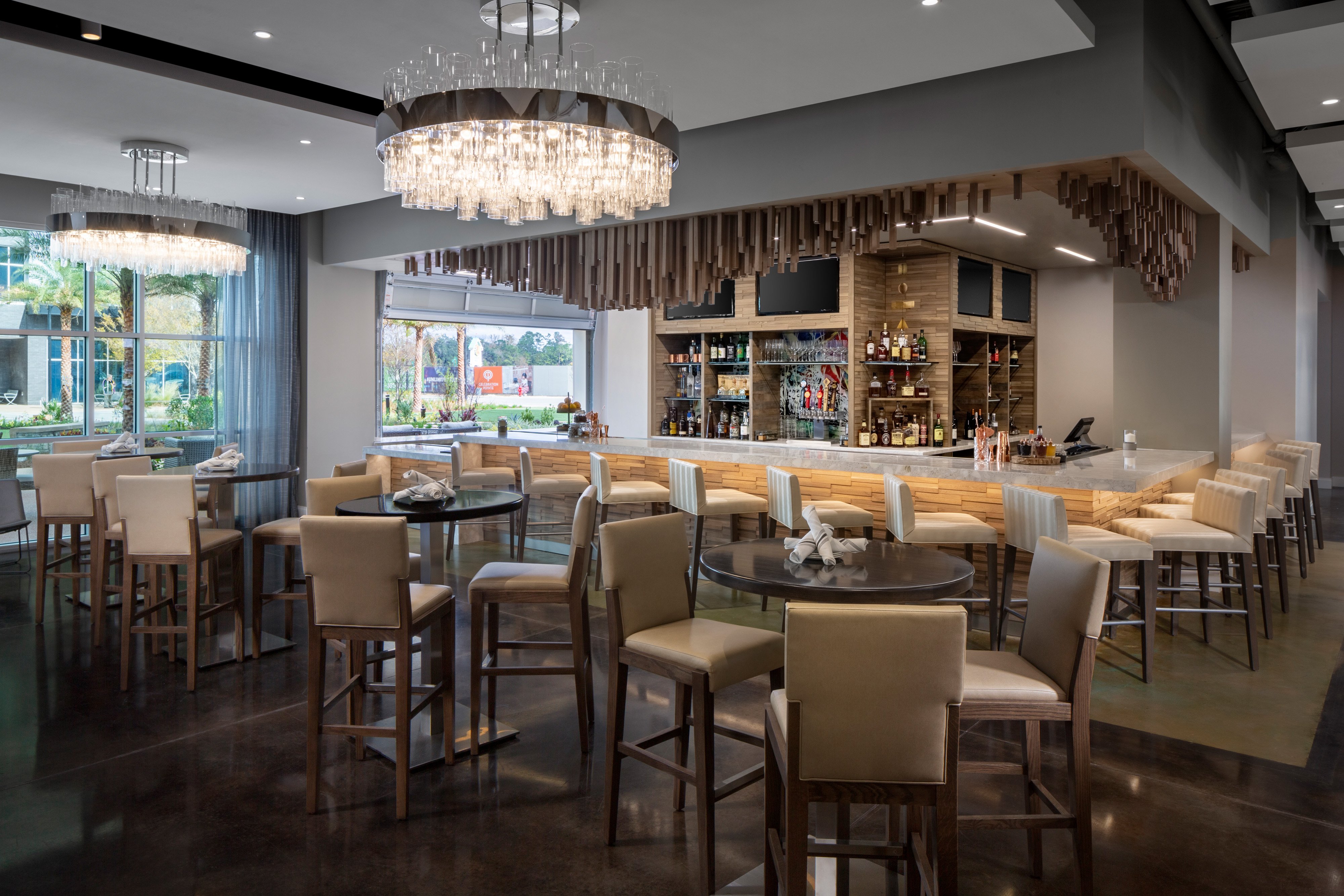 Hotel Indigo Gainesville-Celebration Pointe 39/71