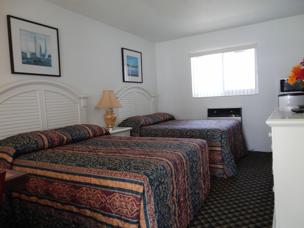 Shell Motel 13/73