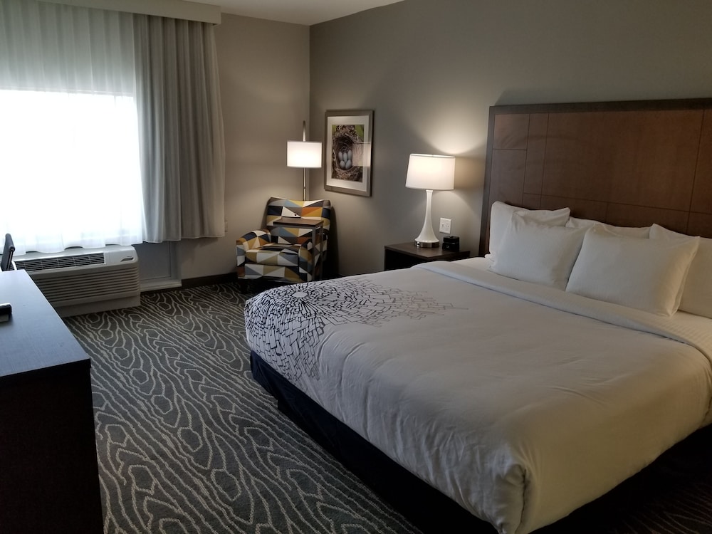 La Quinta Inn & Suites By Wyndham Tifton 6/26