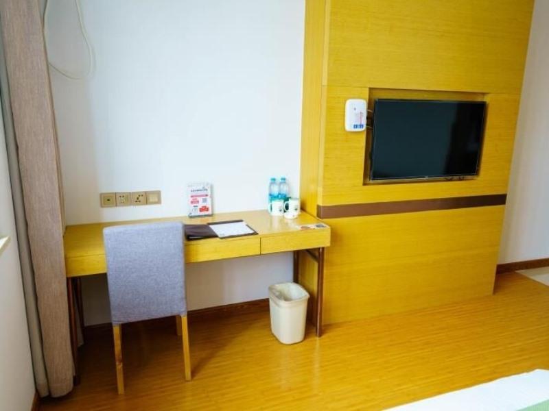 GreenTree Inn Suzhou Mudu Lingyan Mountain Ganglong City Hotel 27/32