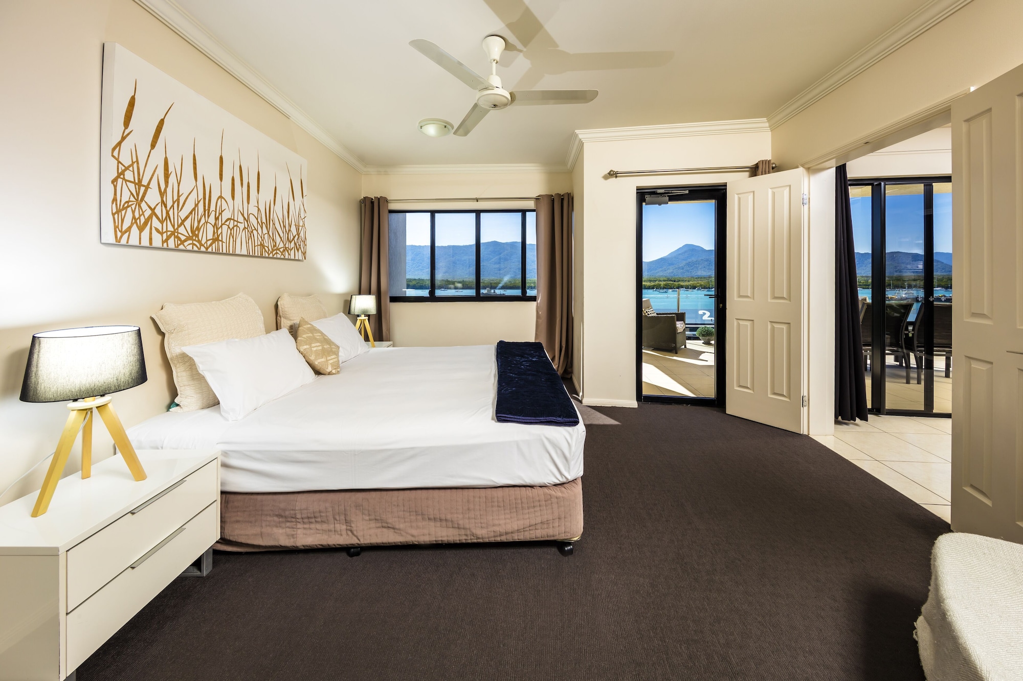 3 Bedrooms, Apartment, 2 King Beds, Single Bed, Water View