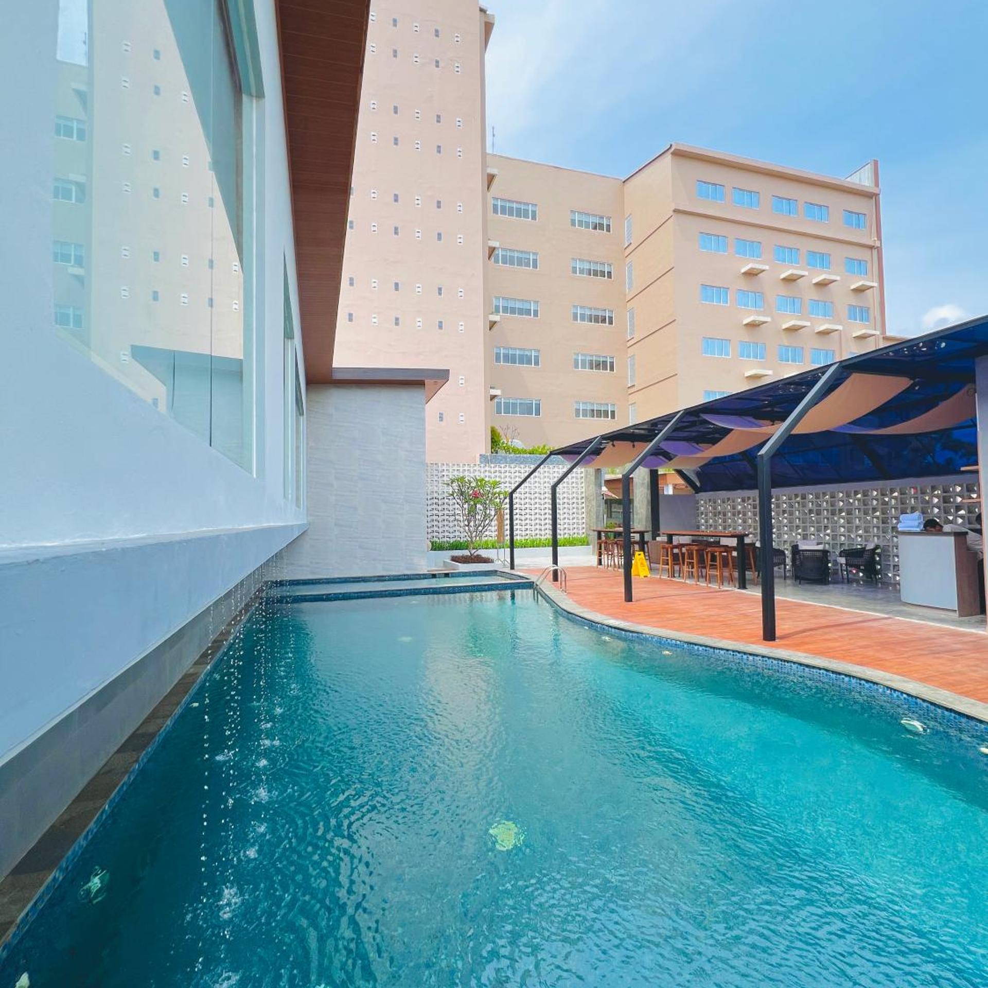 Azana Asia Hotel Cilacap 24/38
