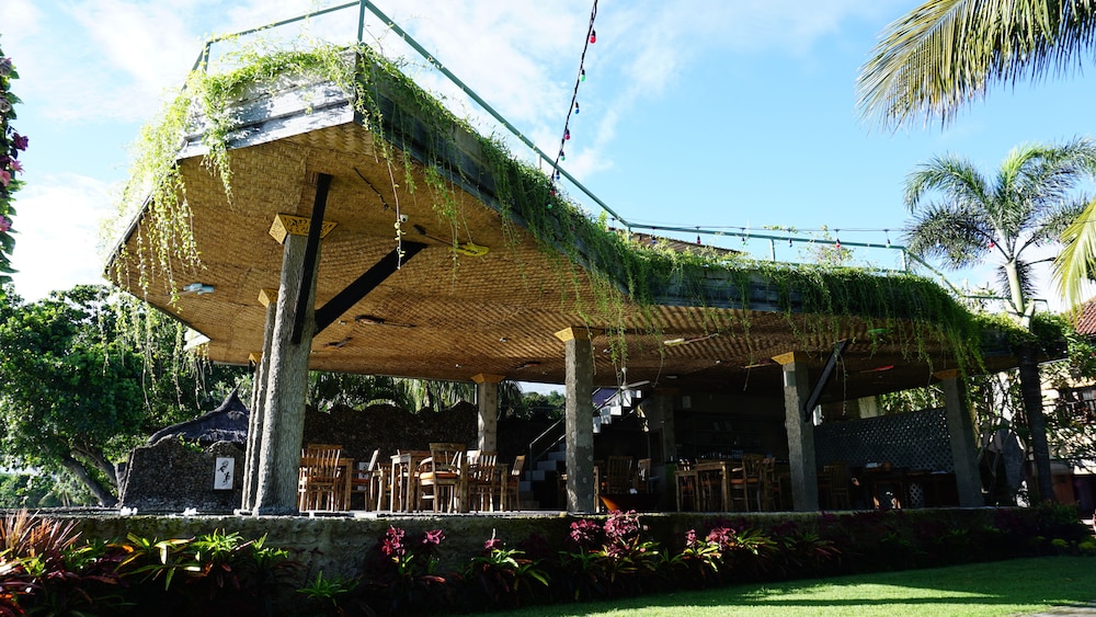 Sunsethouse Lombok 1/67