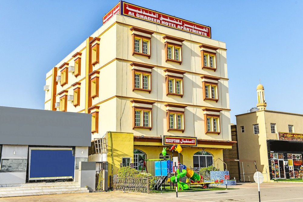 OYO 139 Al Ghadeer Hotel Apartments 24/26