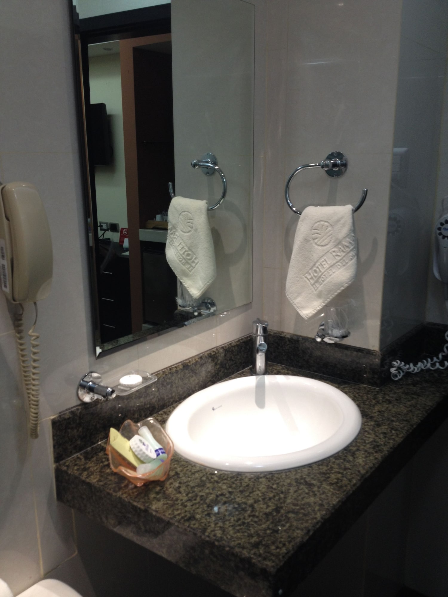 غرفة سوبيريور مفردة بسرير مزدوج، Ramada Hotel Guayaquil 7/8