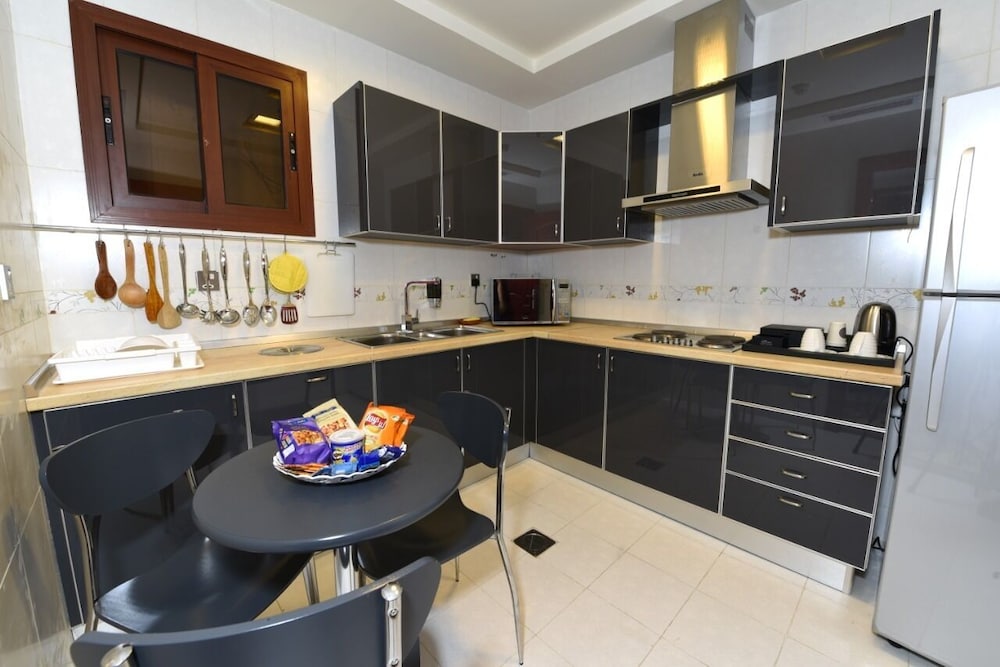 أجنحة برام(Bram Suites) 18/25