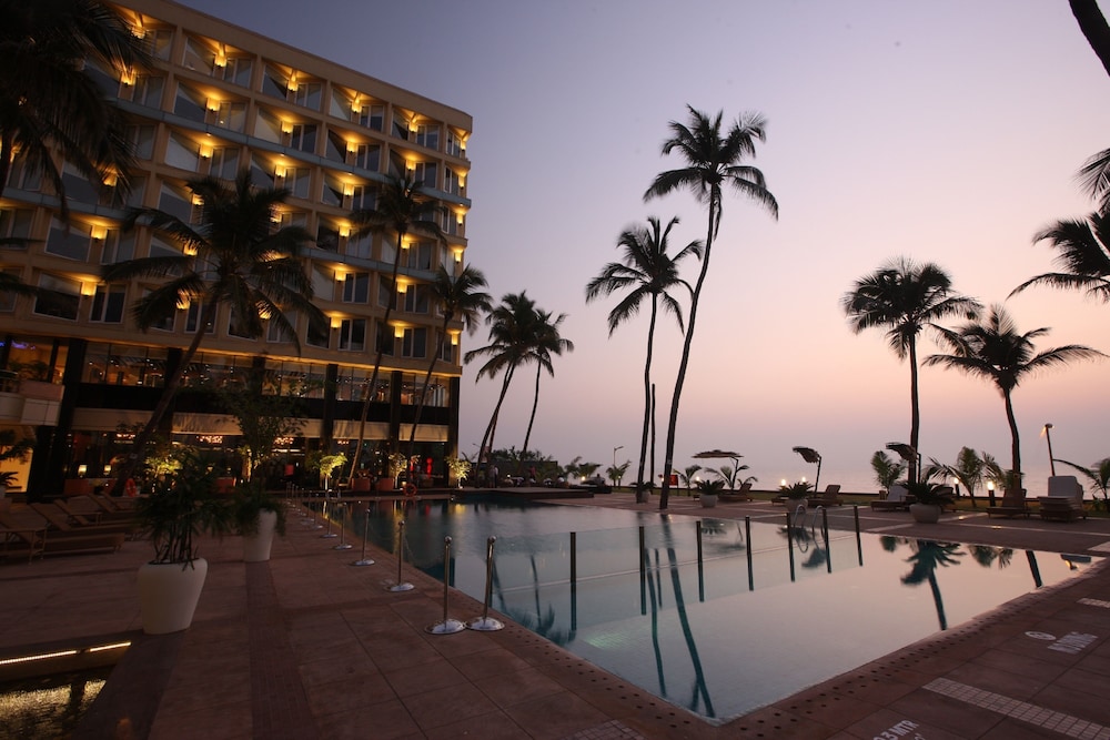 Novotel Mumbai Juhu Beach 66/69