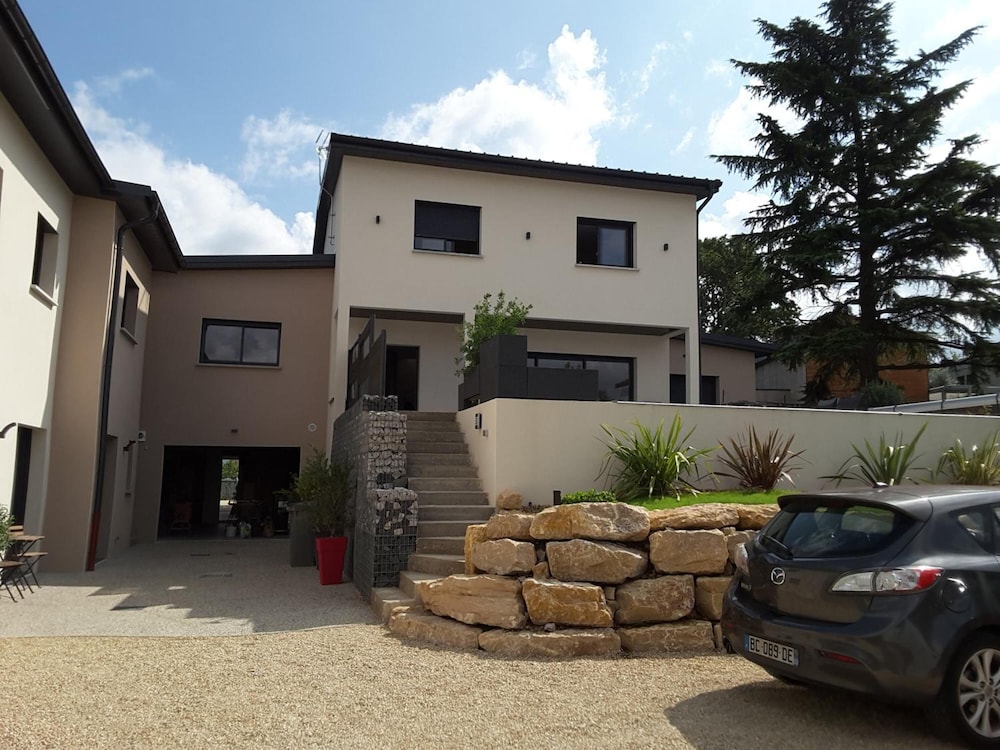 Villa vi Lyon Est Chambres d Hotes 24/35