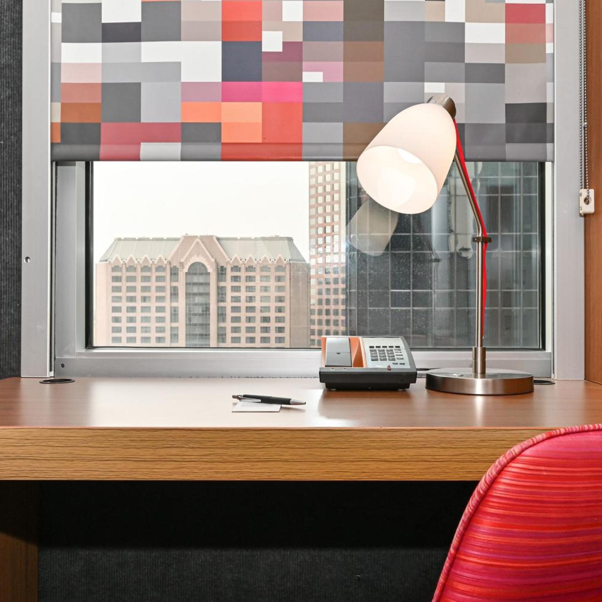 Aloft, Guest Room, King Bed، Aloft Charlotte City Center 10/10