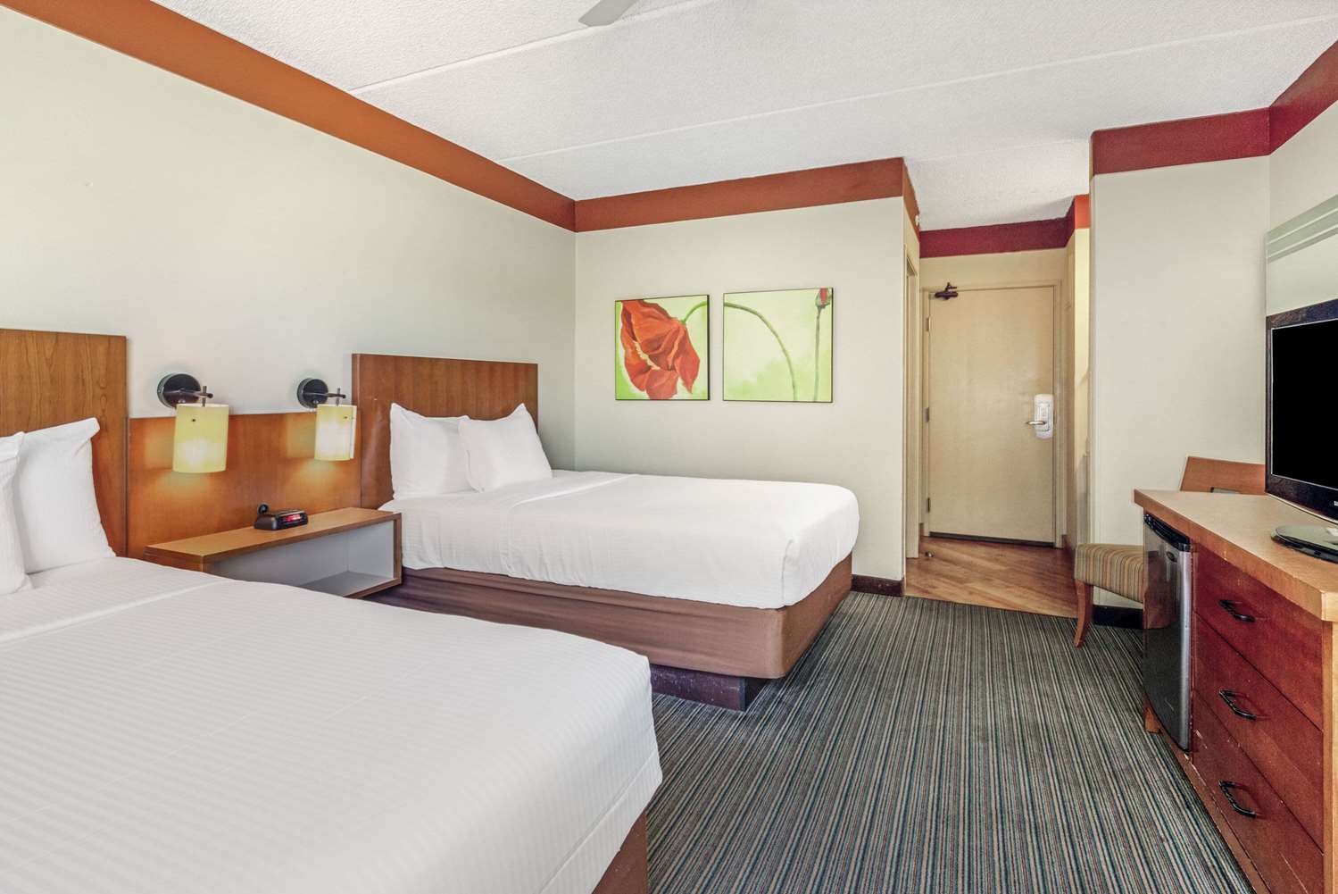La Quinta Inn and Suites by Wyndham Miami Cutler Bay 15/45