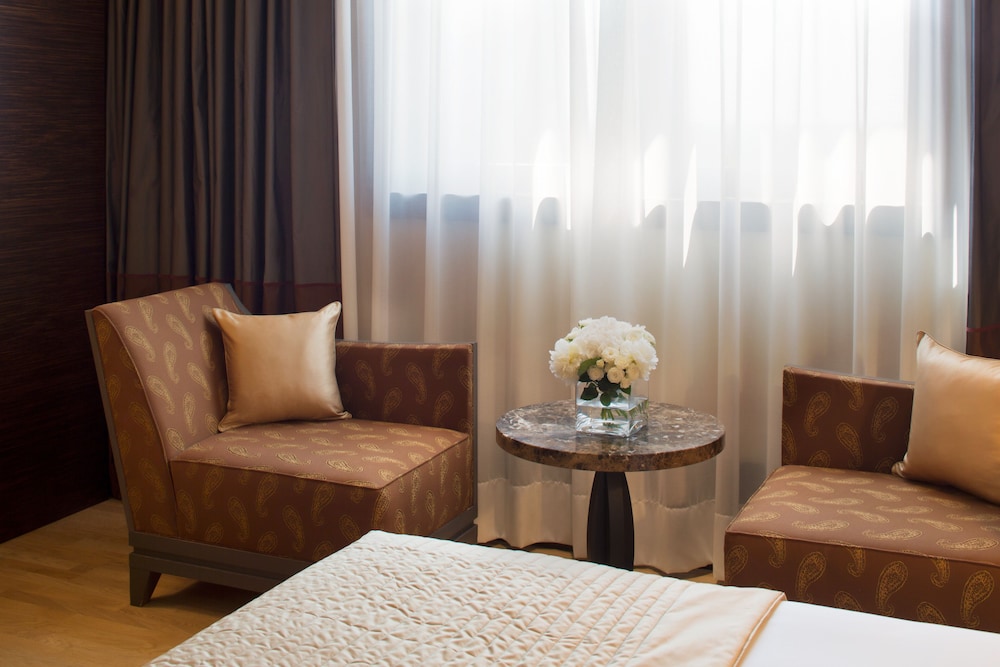 Starhotels Grand Milan 27/57