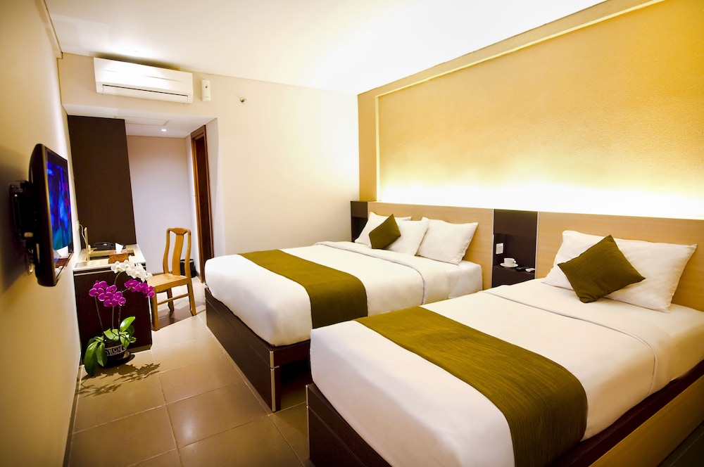 Sukajadi Hotel, Convention and Gallery 6/27