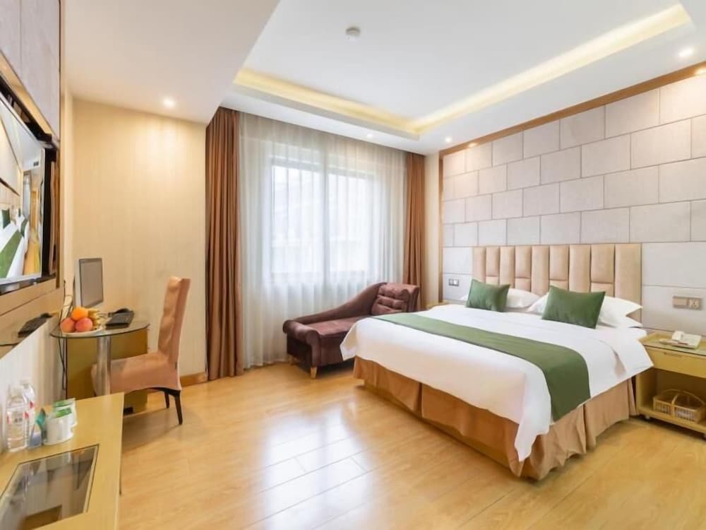 GREENTREE INTERNATIONAL COMMERCE CITY HOTEL 14/46
