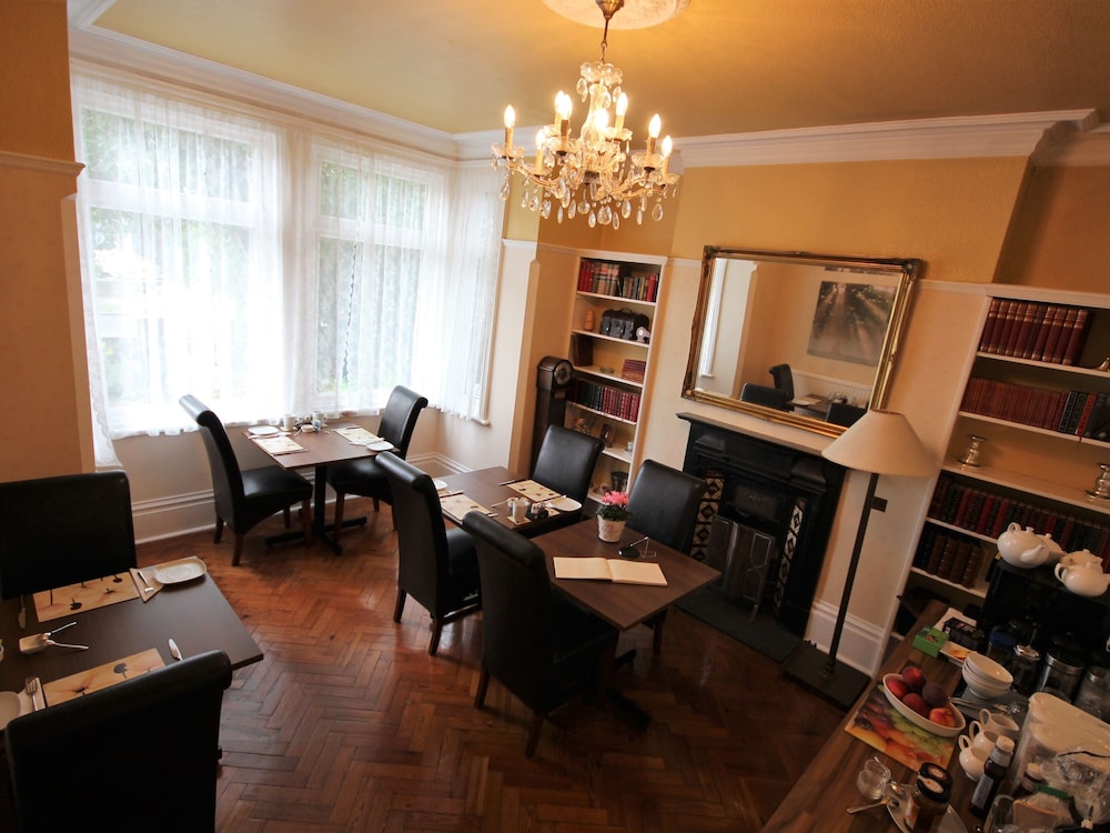 Croham Park Bed &amp; Breakfast 12/22