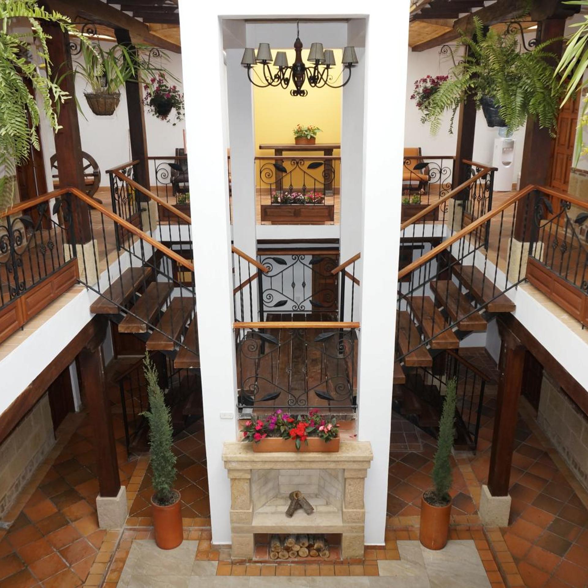 Hotel Jardines De La Villa 4/29