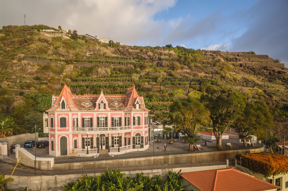 1905 Zinos Palace in PONTA DO SOL - MADEIRA