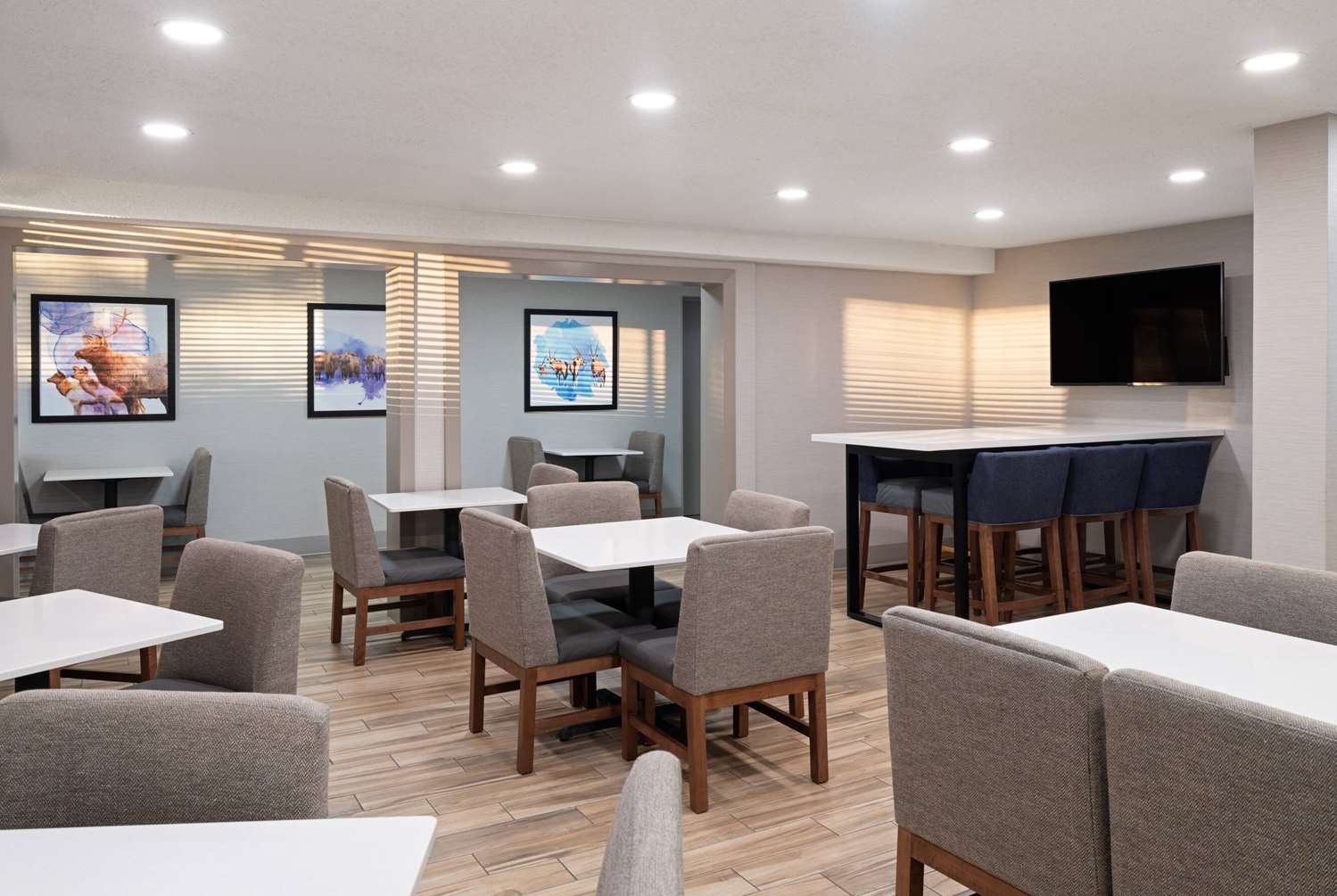 AmericInn by Wyndham Casper Event Center Area 49/55