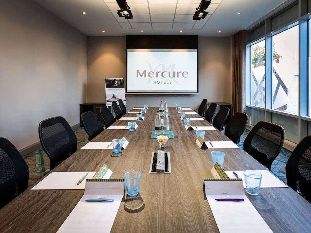 Mercure Bridgwater Hotel 65/72