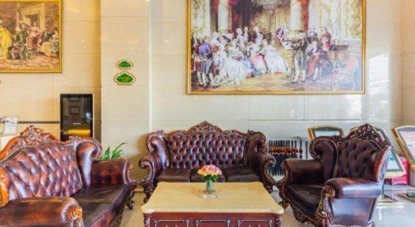 Vienna Hotel (Shenzhen Guanguang Road Foxconn) 51/58