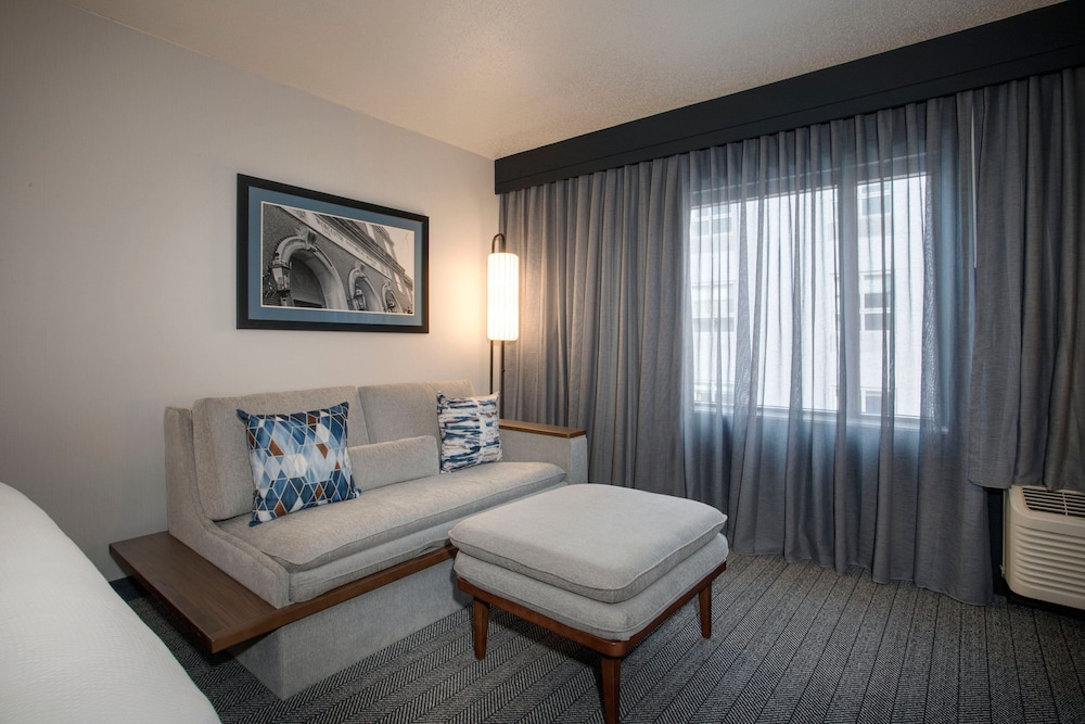 Courtyard by Marriott Worcester 36/45
