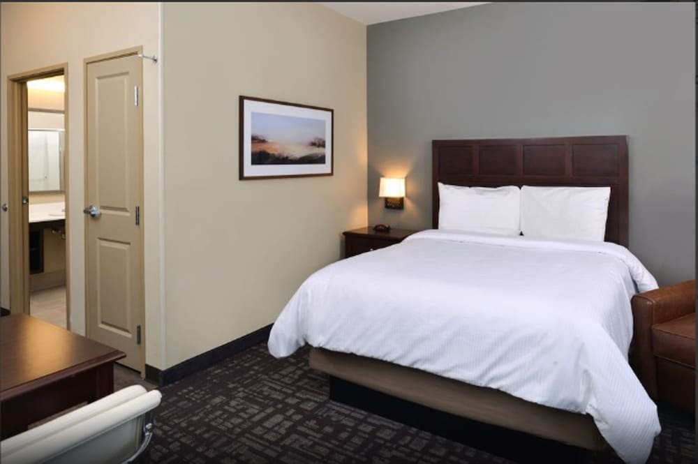 Extended Stay America Suites Rock Hill 16/64