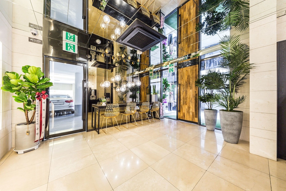Hotel Forestar Sinchon 6/26
