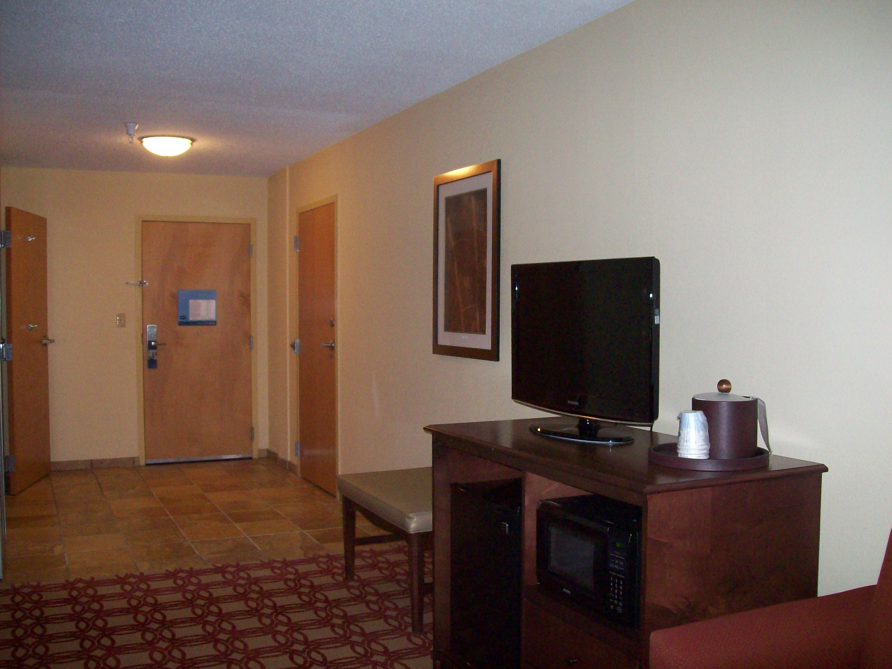 Hampton Inn And Suites Wiggins 4/29