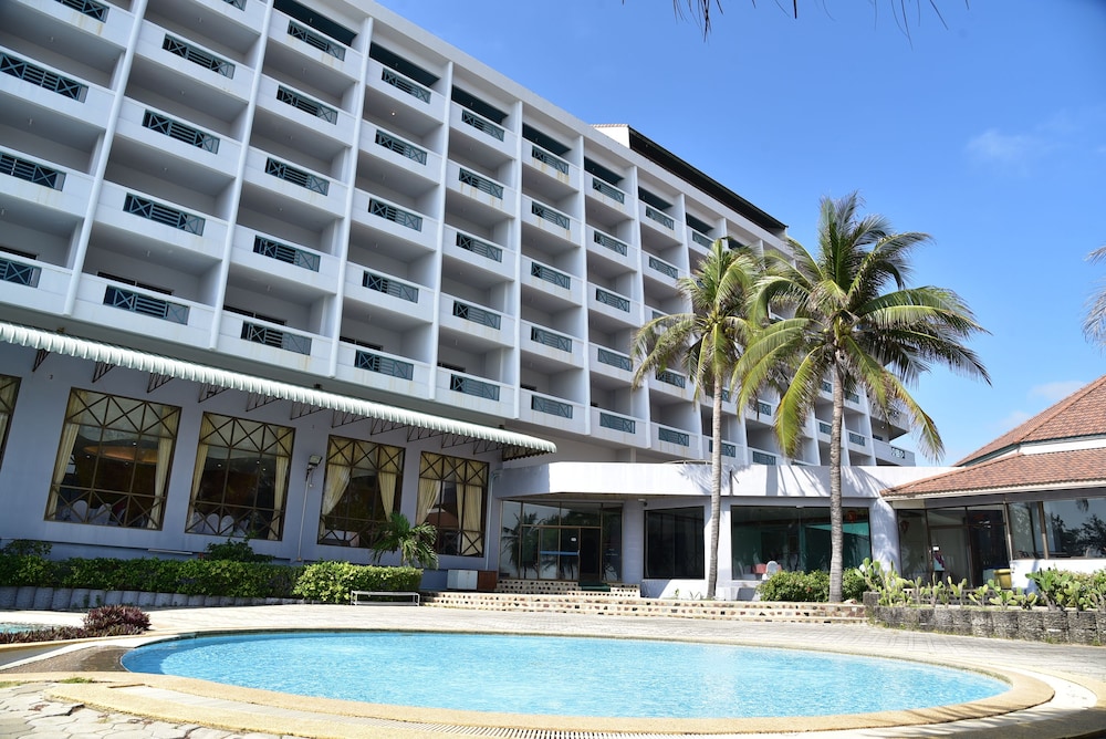 Bp Samila Beach Hotel & Resort 4/37