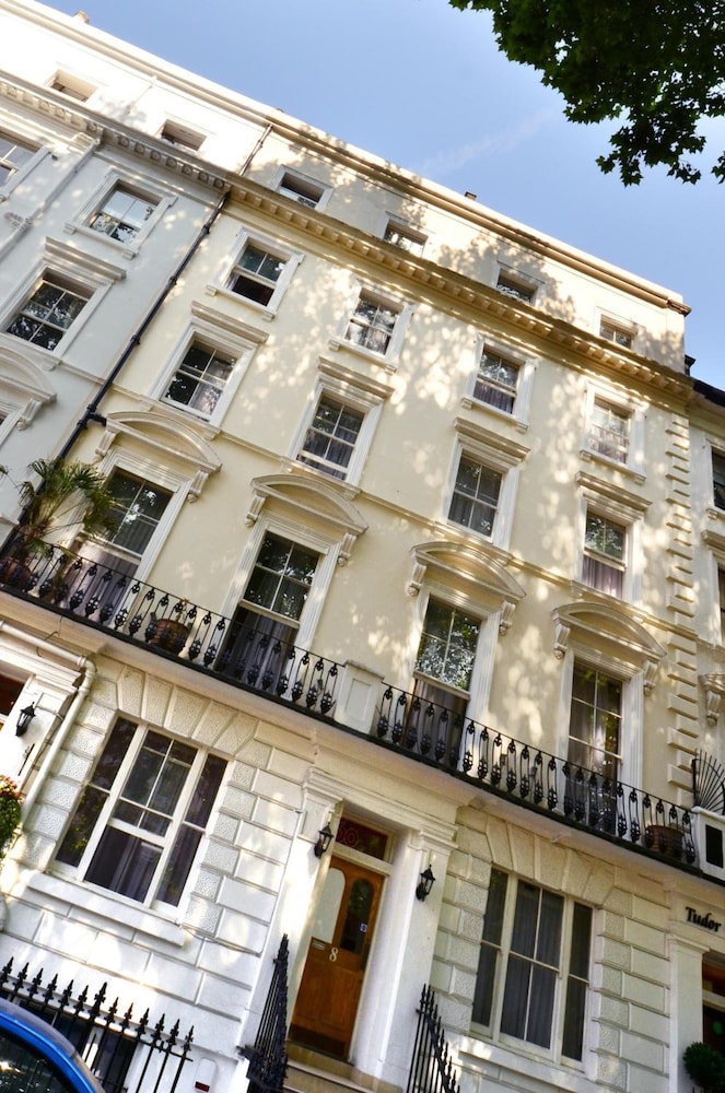 Norfolk Inn Paddington Hotel 7/50