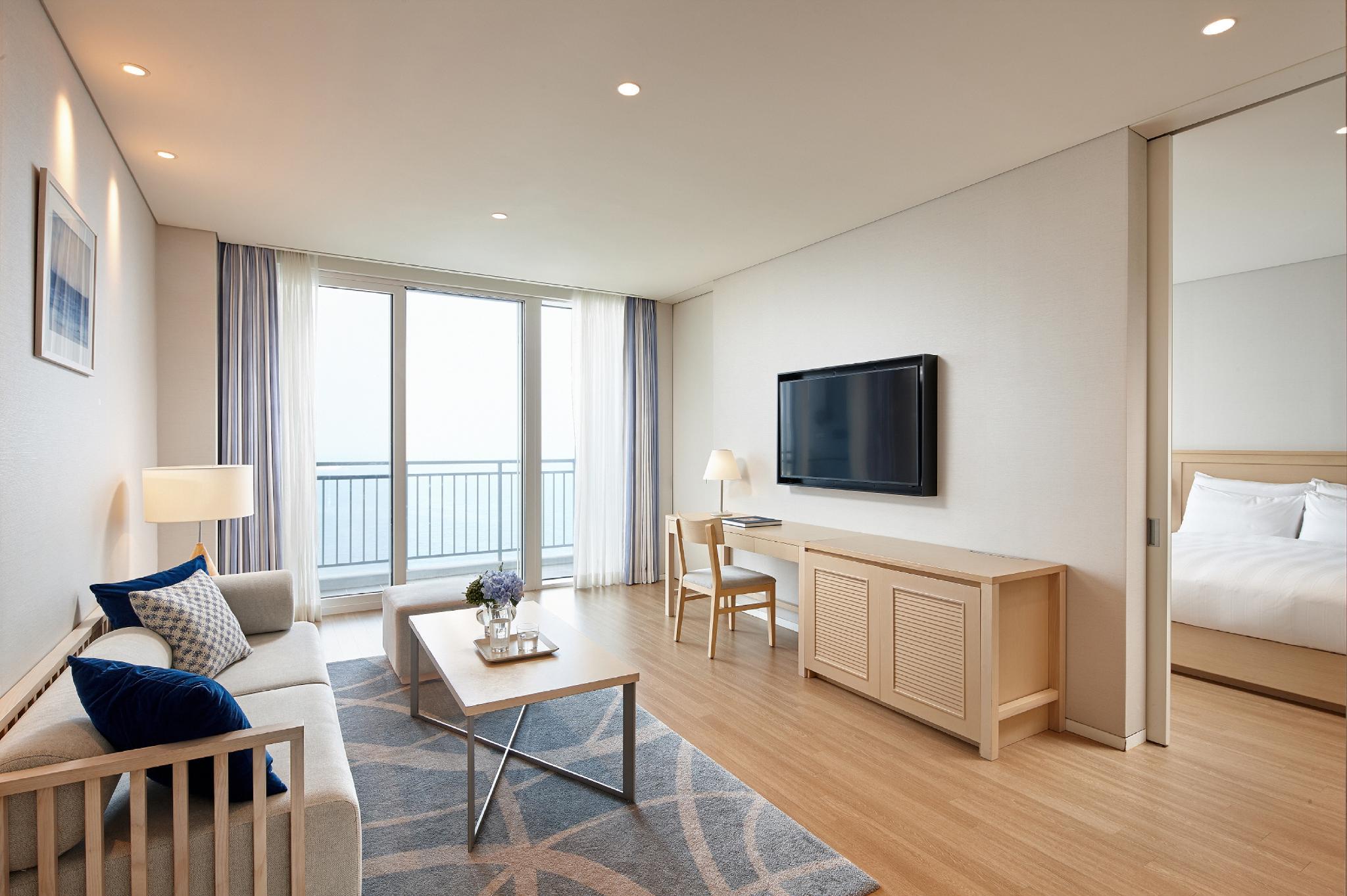 Family Suite, Junior Suite