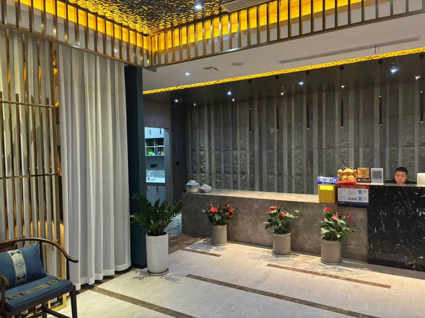 Vienna Hotel (Jiangyin Qishan Road) 13/28
