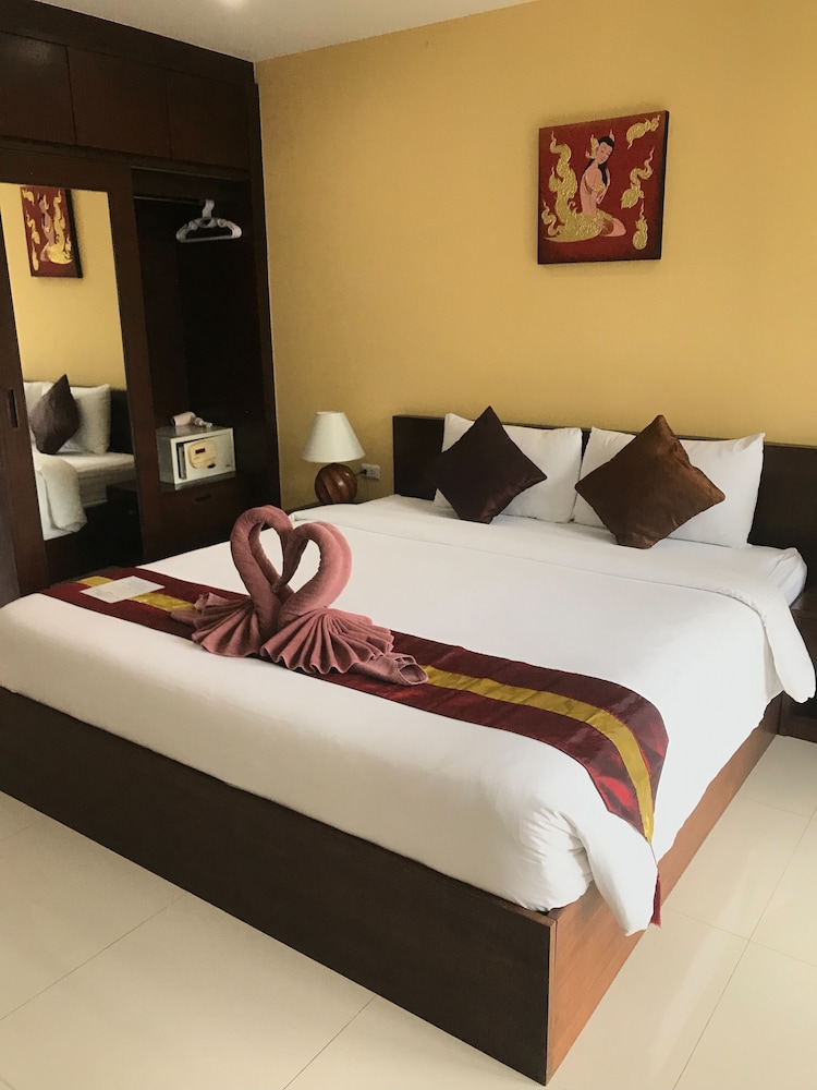 THE LAI THAI 20/50