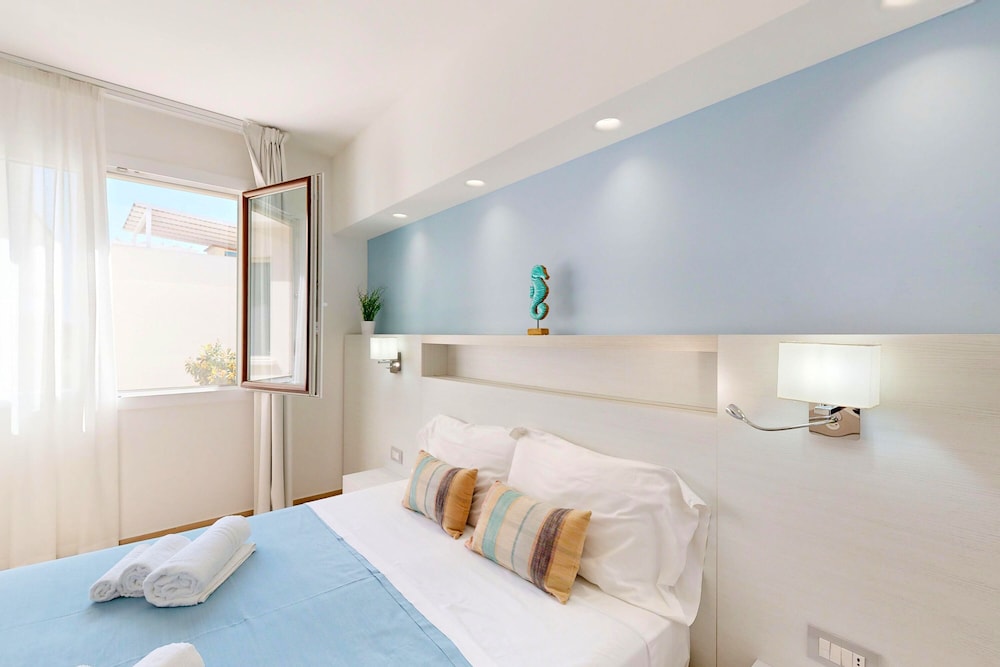 Perla Gaia Hotel 12/49