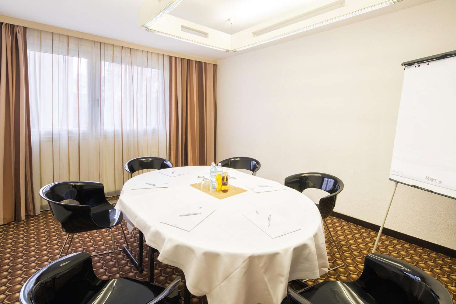 Smart Hotel Voesendorf 65/66