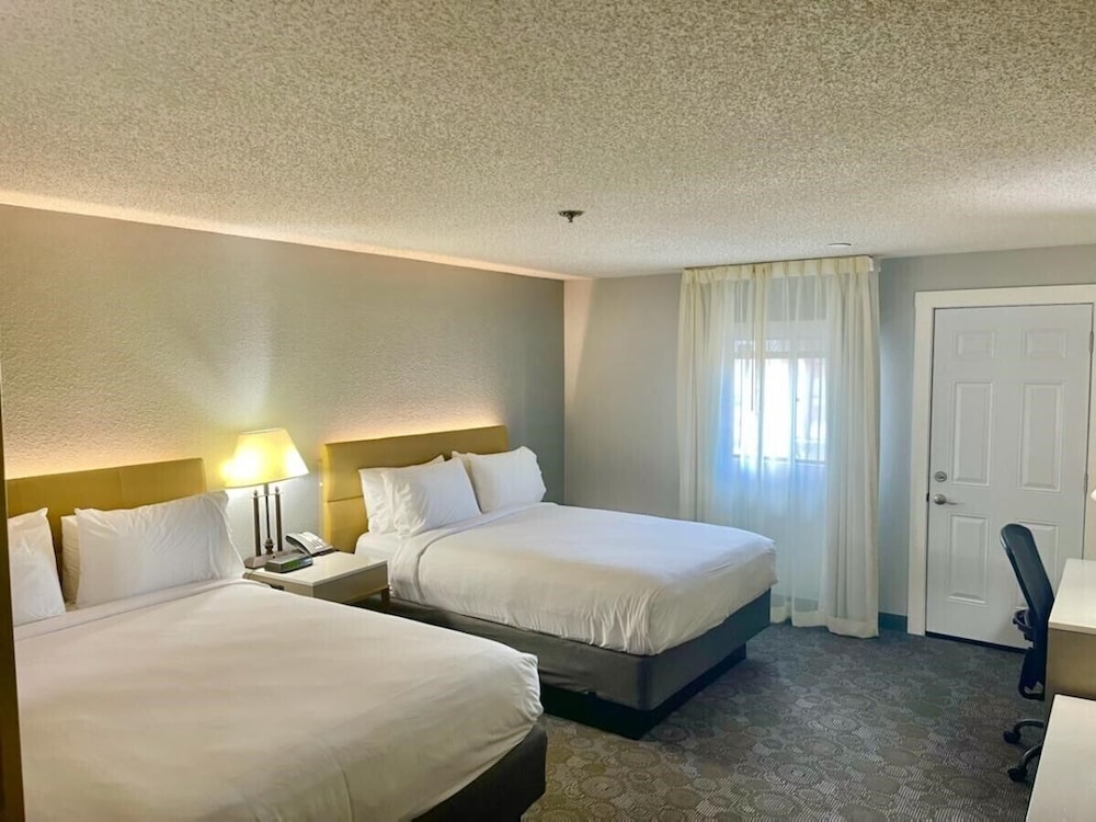GreenTree Hotel Phoenix West 10/41