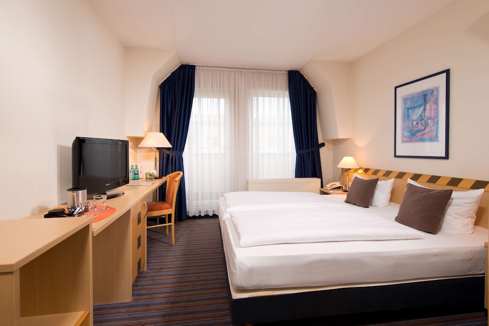 غرفة بزنس بسريرين منفصلين، ACHAT Hotel Dresden Elbufer 6/10