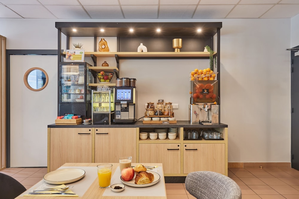 Appart hotel Odalys City Aix en Provence Centre Rotonde 31/48