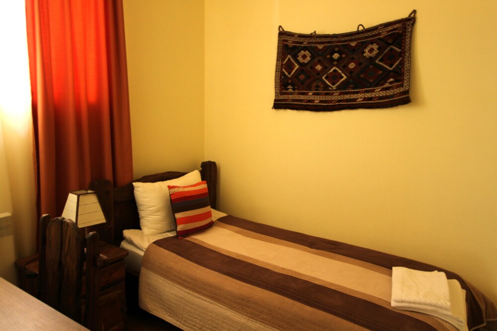 Silk Road Hotel 36/49