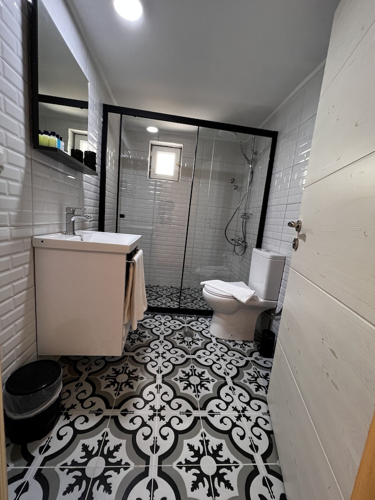 My Home Hotel Gulluk 43/44