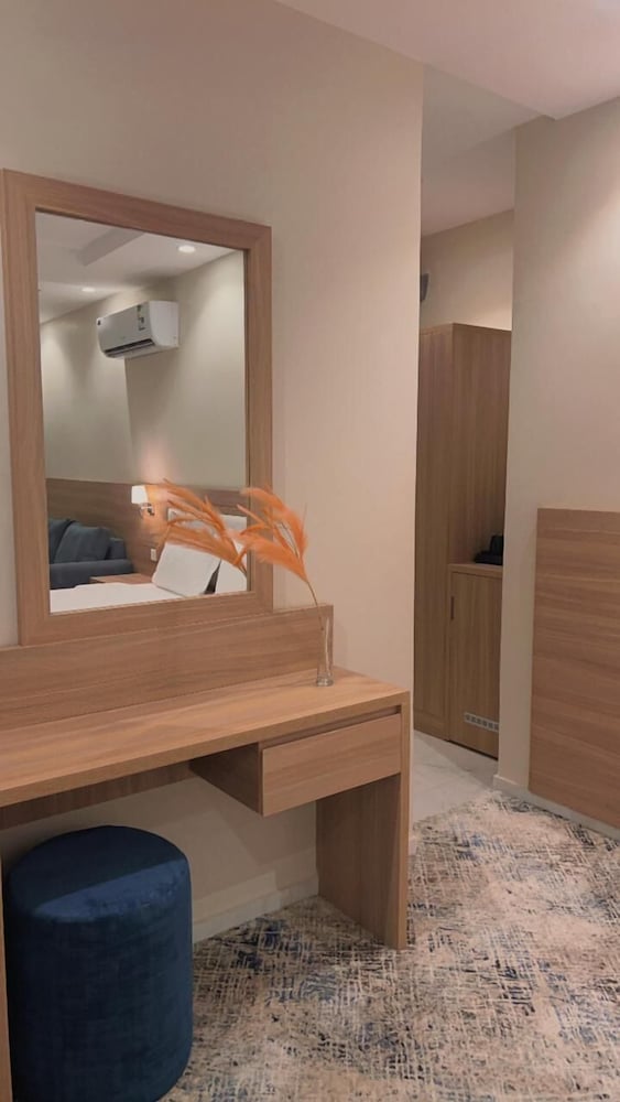 Holiday Plus Mishrifah Apartments 29/36