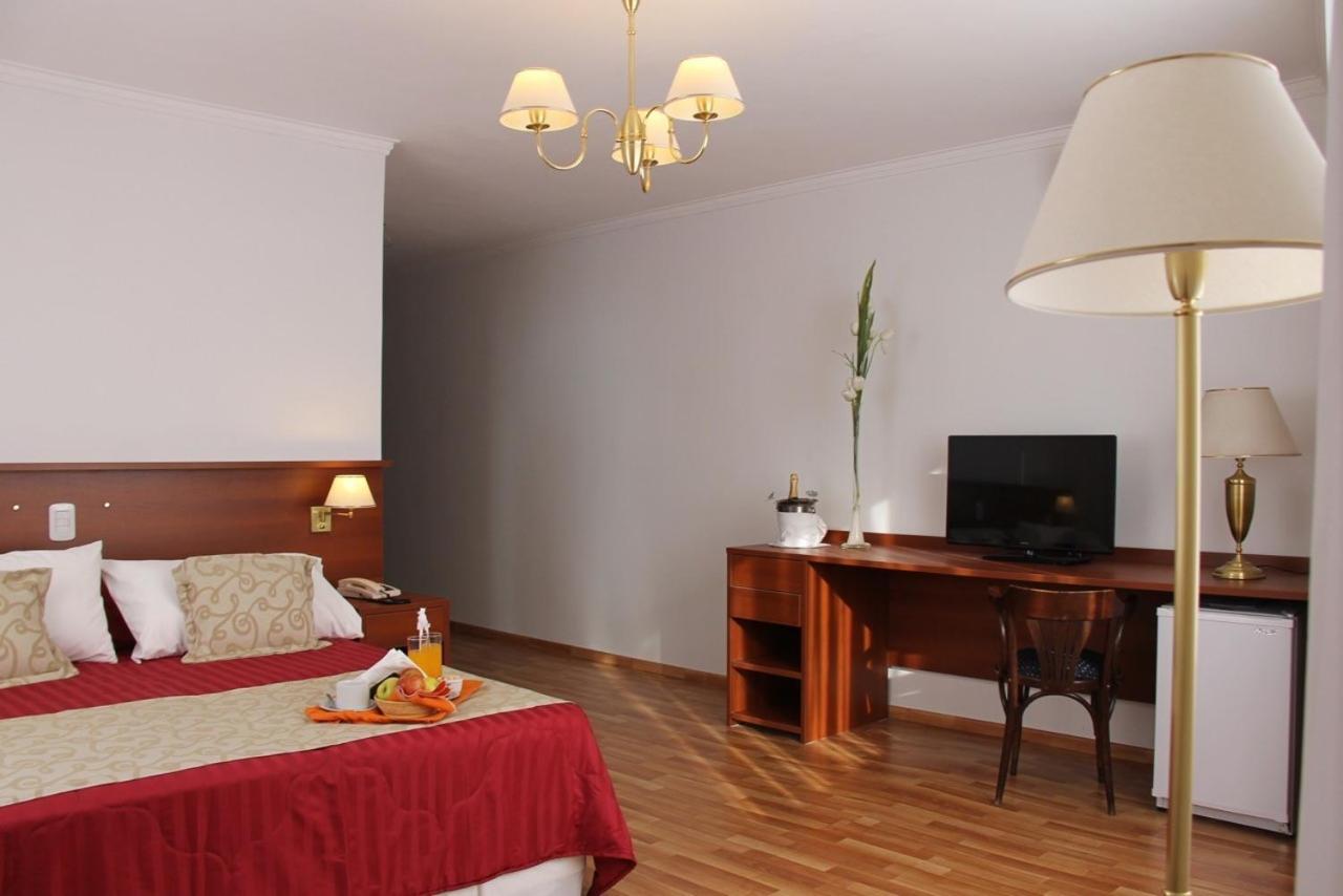 Hostal Del Sol 21/55