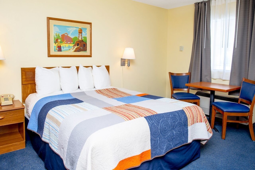 Grand Country Inn 6/32