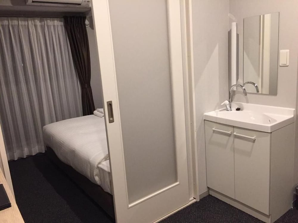 HOTEL STATE TENNOJI 52/56