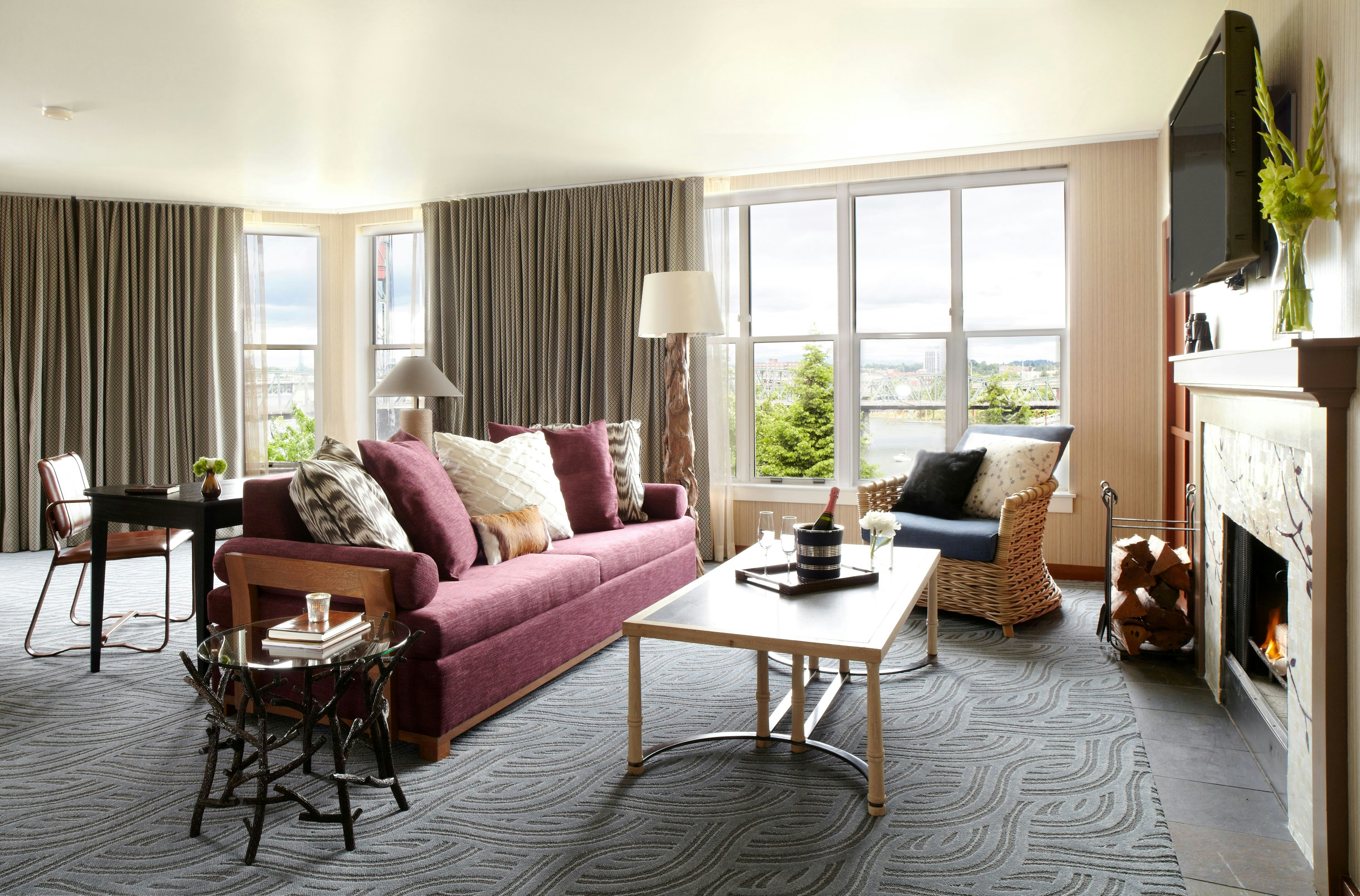 RiverPlace, a Kimpton Hotel 30/80