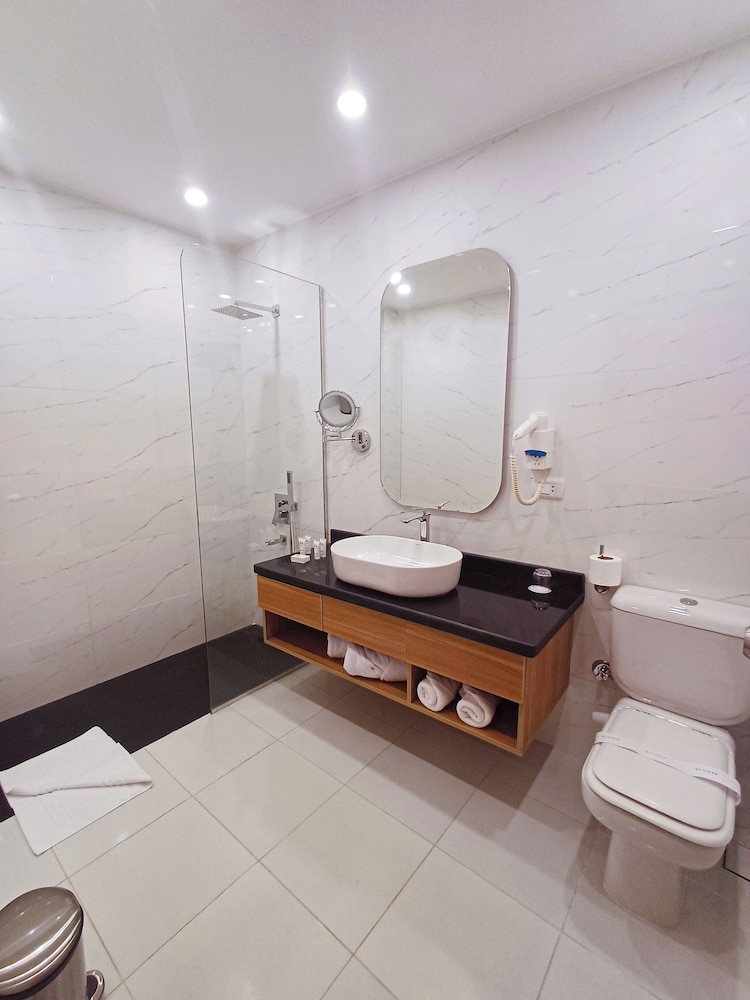 Basma Executive club 50/50