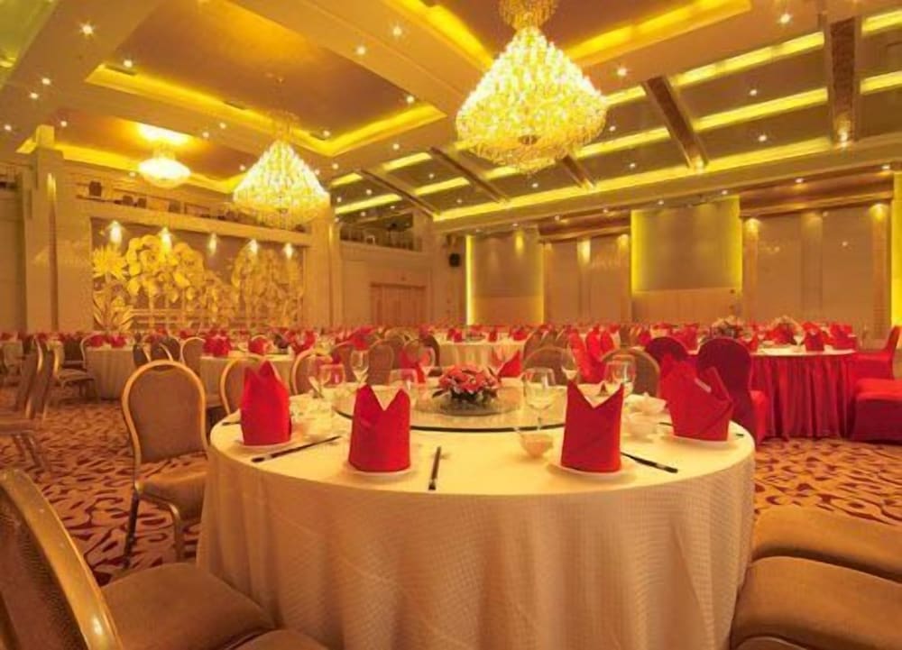 Golden Diamond Hotel 14/17