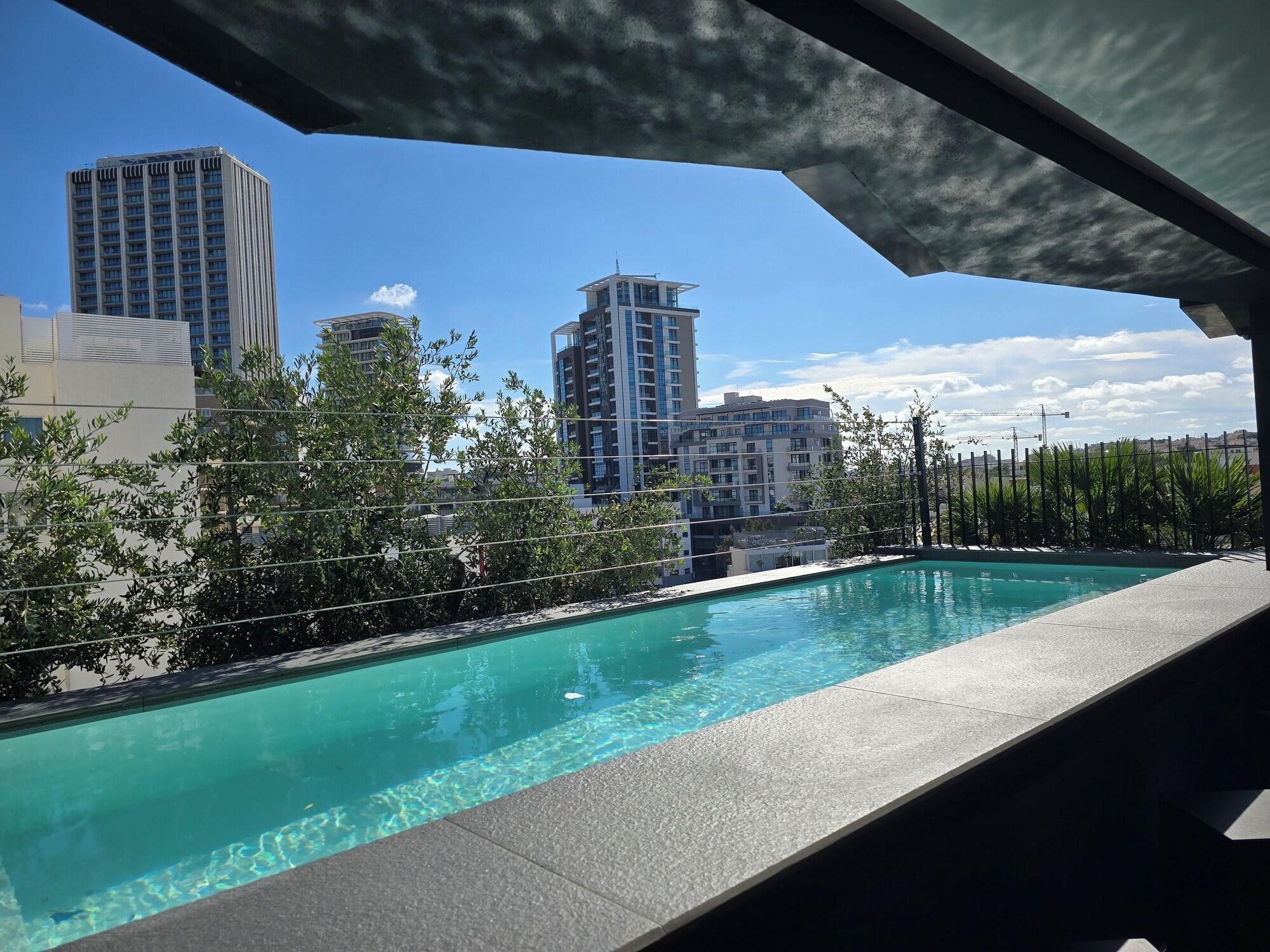 Thirty Three Boutique by K Hotels 55/63