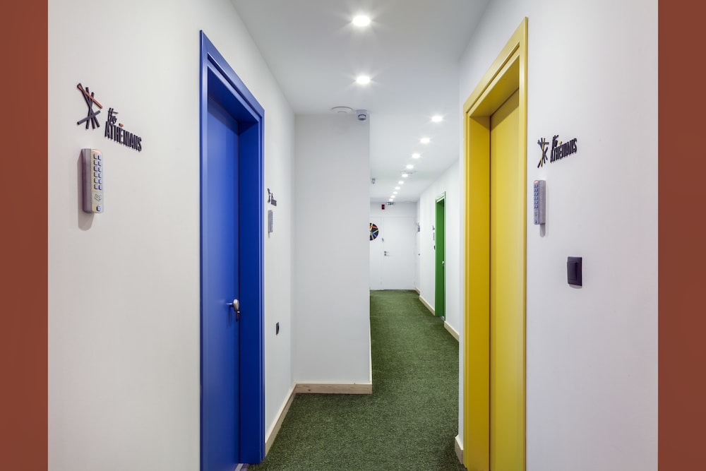 The Athenians Modern Apartments 20/50